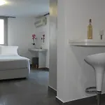 尼奥维公寓 招待所 4*