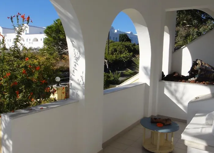 בית הארחה Niovi 4*