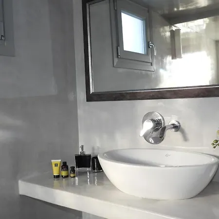 Niovi Pensión Fira (Santorini)