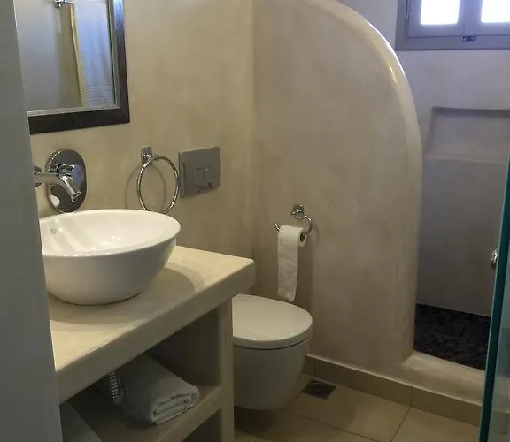 Niovi Fira (Santorini)